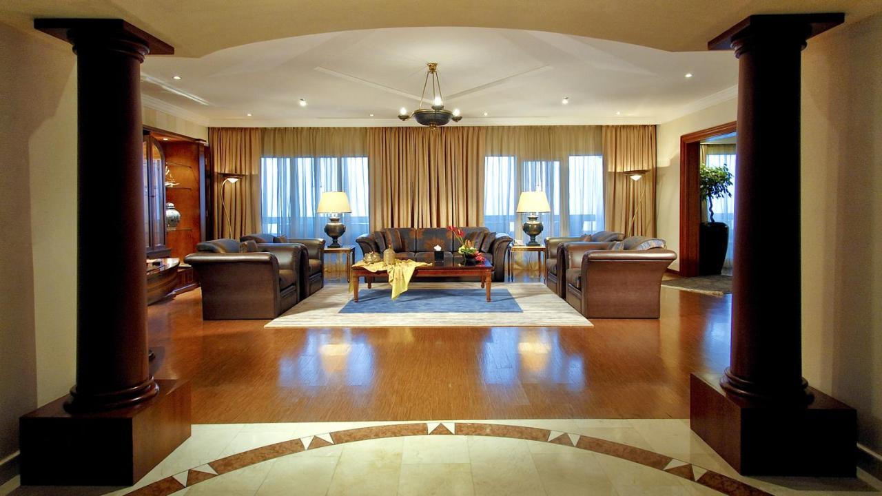Ajman Hotel By Blazon Hotels Kültér fotó